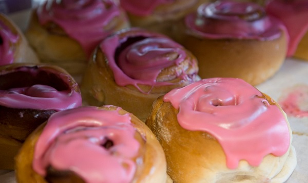 Bakers delight pink buns