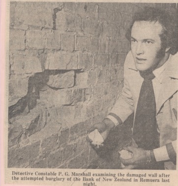 Policeman at BNZ robbery 1975